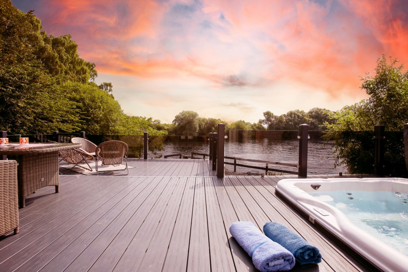 Anthracite Grey Decking